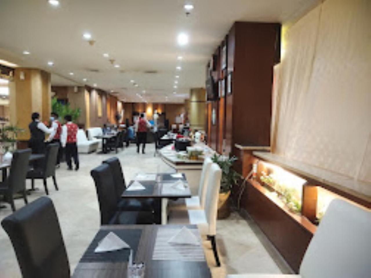 Grand Elite Hotel Pekanbaru Extérieur photo